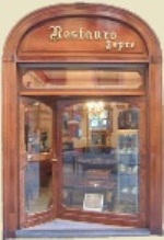Antichità e Restauro Lepre a Napoli dal 1959